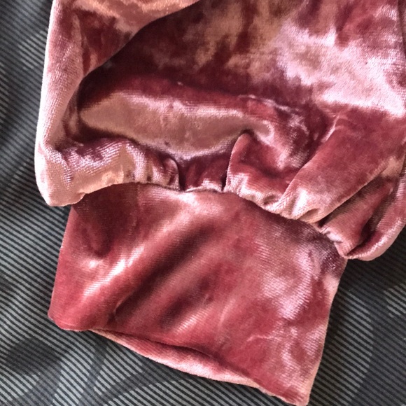 Pink Crushed velvet top - Picture 3 of 4
